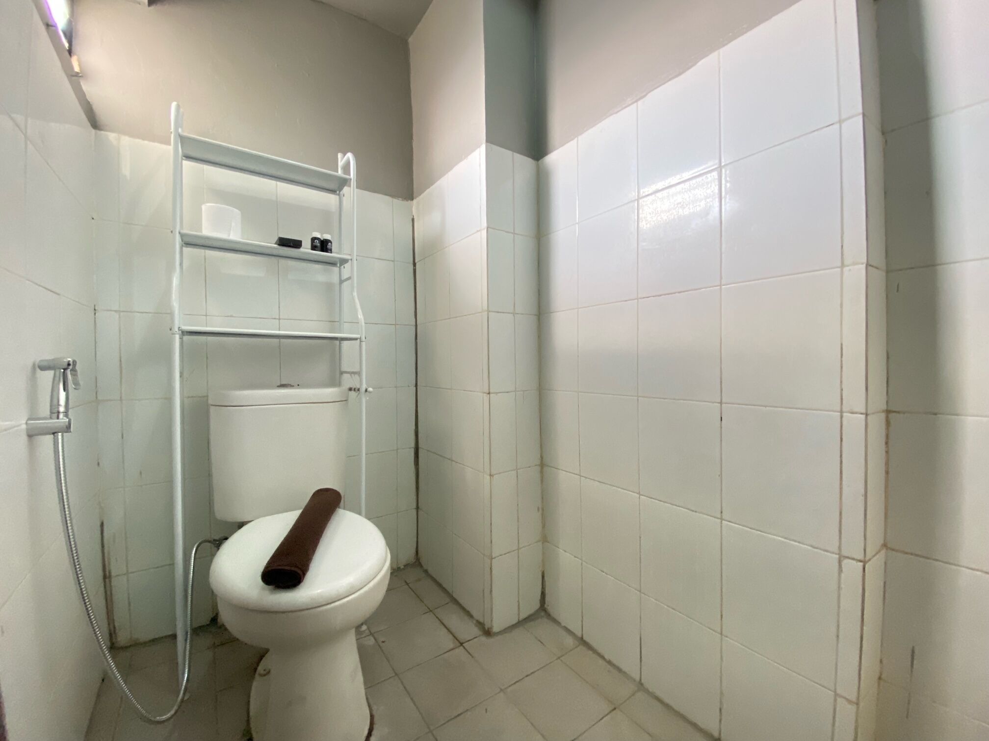 Căn hộ, 2 phòng ngủ | Phòng tắm | Buồng tắm vòi sen, đồ dùng nhà tắm miễn phí, khăn tắm 