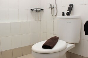 Apartment, 2 Schlafzimmer | Badezimmer | Dusche, kostenlose Toilettenartikel, Handtücher