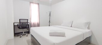 Good Deal 1Br At Paltrow City Apartment