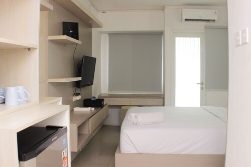Cozy And Simply Studio At Grand Sentraland Karawang Apartment