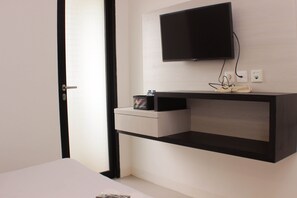 Studio | Free WiFi - Cozy Living Studio At Urbantown Apartment Karawang (Karawang)