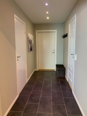 Apartment | Living area | TV, Netflix, streaming services - Notodden Sentrum Apartment NO 8 (Notodden)