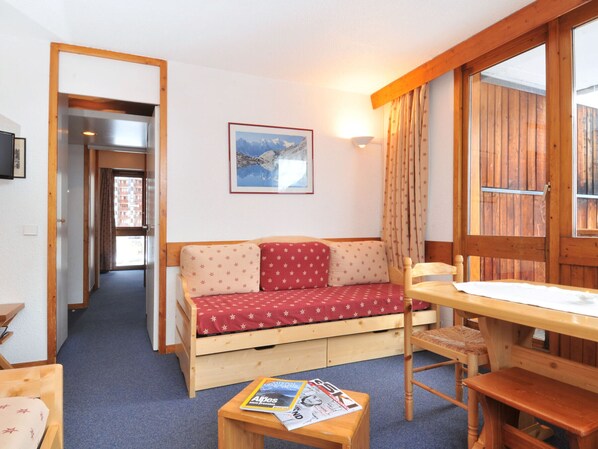 Interior - Comfortable apartment 5 pers · In the heart of the resort (Plagne Bellecôte)