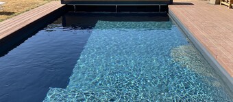 MAGNIFICENT VILLA WITH SWIMMING POOL 300 M FROM THE BEACH