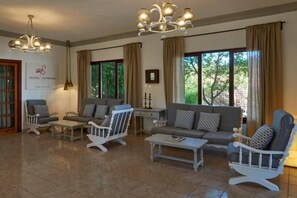 Reception - Hotel Flamingo Ibiza (Santa Eulalia del Rio)