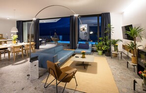 Smart TV - Luxurious home in Brela (Brela)