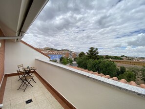 Standard Double Room, 1 Double Bed, Terrace | Terrace/patio - Hotel Equo Aranjuez (Aranjuez)