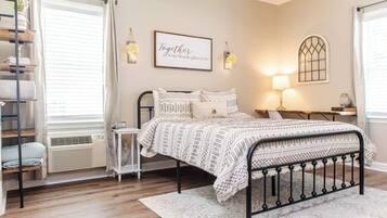 Desk, iron/ironing board, free WiFi, bed sheets