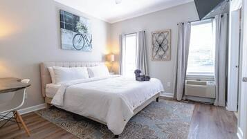 1 chambre, bureau, fer et planche à repasser, Wi-Fi gratuit