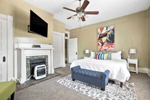 3 chambres, bureau, fer et planche à repasser, Wi-Fi gratuit