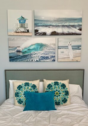 4 bedrooms, travel crib, free WiFi, bed sheets