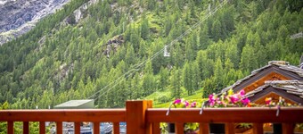 Gressoney La Trinitè Bilo with View and 4pax AMLodge