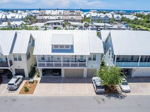 Exterior - 6 Seater Golf Cart/Option The Big Chill Community Pool `Sugar Wave` (Santa Rosa Beach)