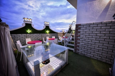 Rooftop terrace