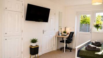 1 bedroom, free WiFi, bed sheets, wheelchair access