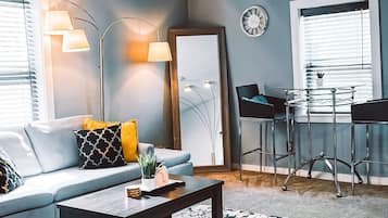Smart-TV, Kamin