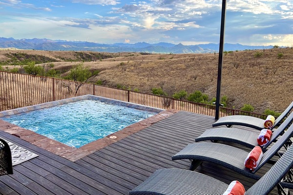 Shared Hot tub