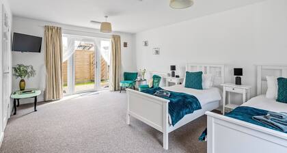 Number 4 - Lytton Tree Lodge, Reydon, Southwold
