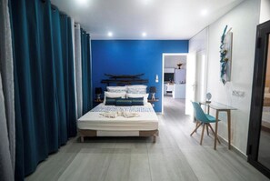 2 Schlafzimmer, Bügeleisen/Bügelbrett, Reisekinderbett, Bettwäsche