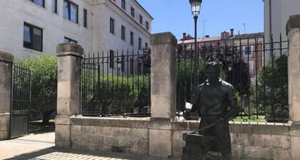 Almirante Burgos Centro Tranquila VUT 09/212