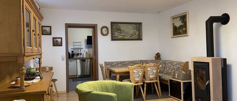 智能電視、壁爐