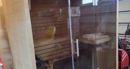 Bitterroot Paradise 1 BR Guesthouse