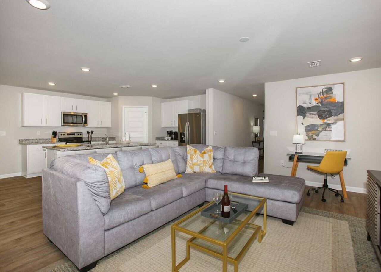 Private Home, Quiet Neighborhood, Pet Friendly
