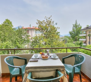 Appartement Familial, 1 lit double et 1 canapé-lit (Casa Vannetti 1 500mt From The Lake) | Terrasse/Patio