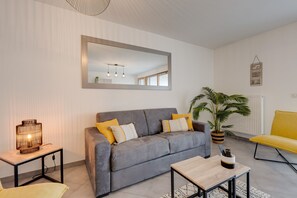 Télévision, chaîne hi-fi