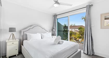 Paradise Waters - No. 13