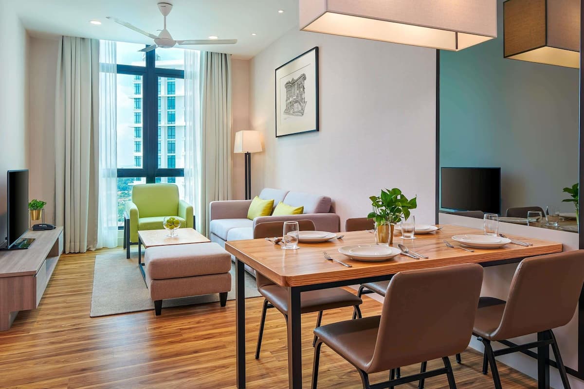 Apartment, 2 Bedrooms | In-room safe, individually furnished, desk, laptop workspace