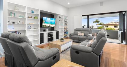 Coffs Jetty Beach House