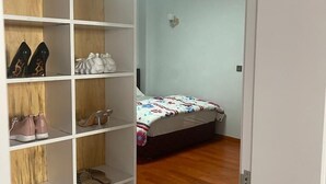 Business Apartment - Stay.Plus White House Apartment (Muchatha)