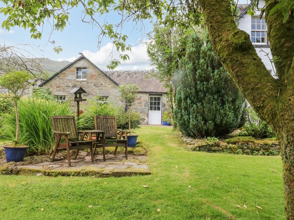 Cottage | Front of property