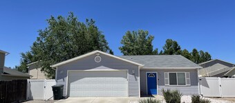 Cozy home, easy access to downtown and Lunch Loops