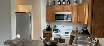 Cozy home, easy access to downtown and Lunch Loops