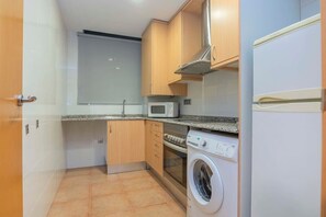 Unclassified image, 5 of 26, button