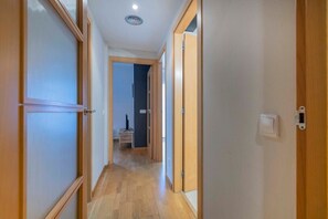 Interior - 2bedroom with balcony in Eixample (Barcelona)