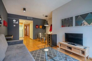 Fernseher, Arbeitsbereiche