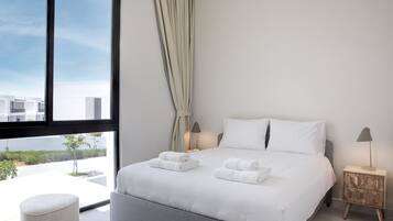 House (Olala Oasis 205) | Laptop workspace, free WiFi, bed sheets