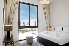 House (Olala Oasis 205) | Laptop workspace, free WiFi, bed sheets - Olala Oasis Homes (Ras Al Khaimah)