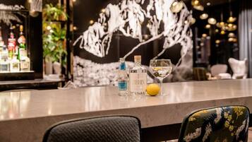 Bar (in der Unterkunft)