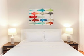 2 bedrooms, iron/ironing board, travel cot, WiFi