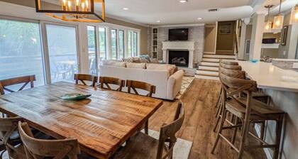 Pool & Hot Tub Home w/ Game Room! 1 Mile to Beach!