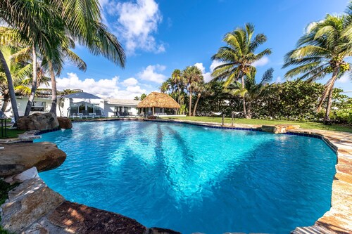 Private, Resort Style Beachfront Home in Fort Lauderdale