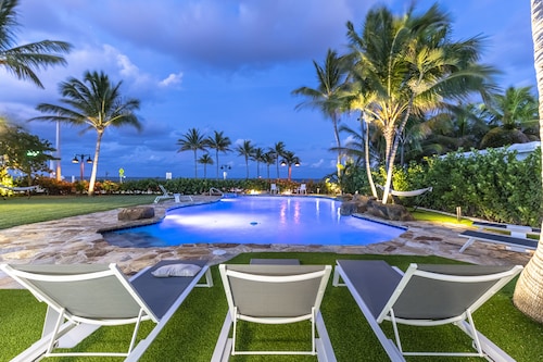 Private, Resort Style Beachfront Home in Fort Lauderdale