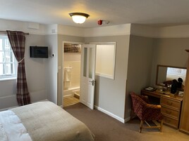 家庭三人房, 独立浴室