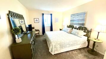 2 bedrooms, desk, free WiFi, bed sheets