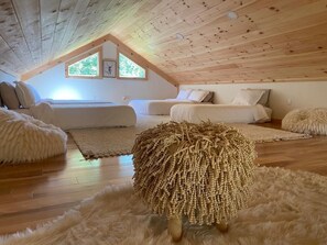 3 slaapkamers, een bureau, een strijkplank/strijkijzer, gratis wifi