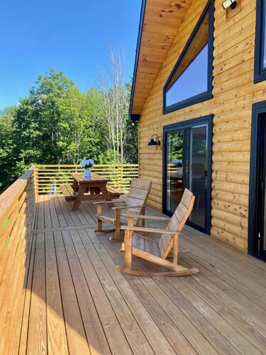 Newly Renovated Cabin on the Mountain